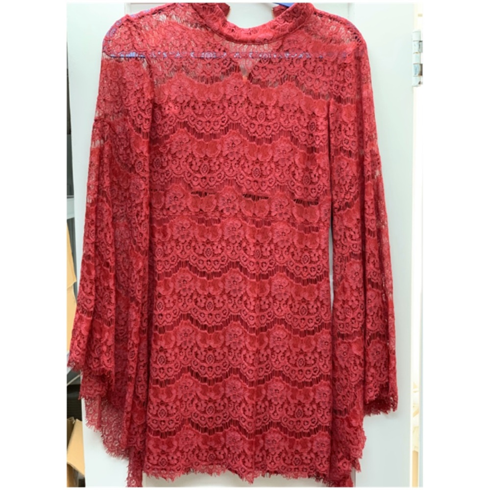 Lace bell sleeve mini dress